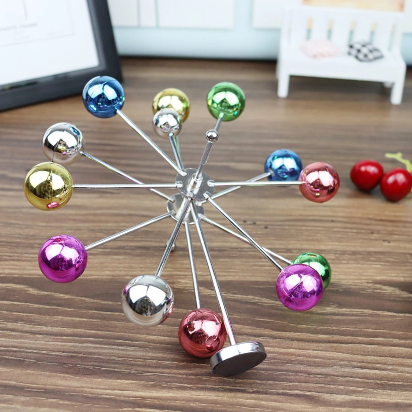 Creative Rotating Ferris Wheel - огляд і ціна Newton Cradle Large