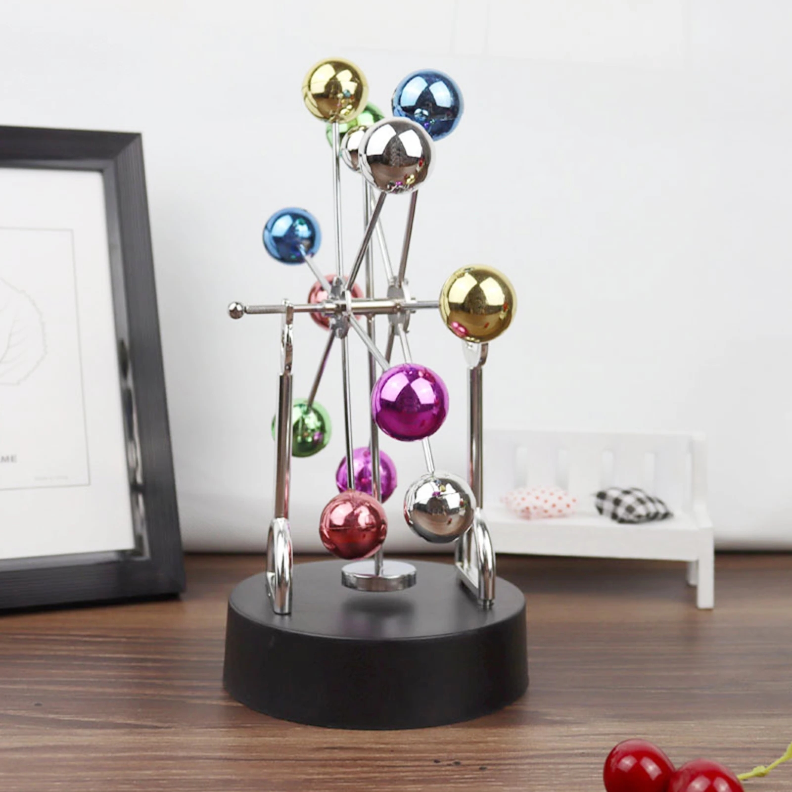 Creative Rotating Ferris Wheel - огляд і ціна Newton Cradle Large